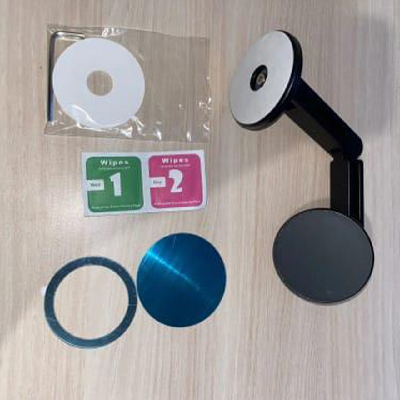 BaseHolder, magnetický držák na telefon - Image 1