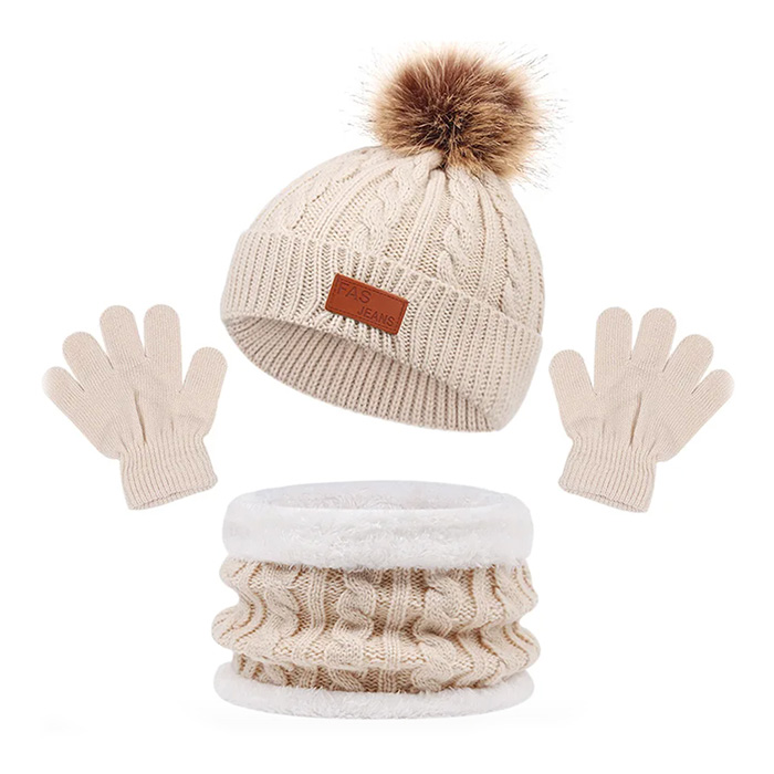 KnittSet, teplá zimní dětská sada - Image 1